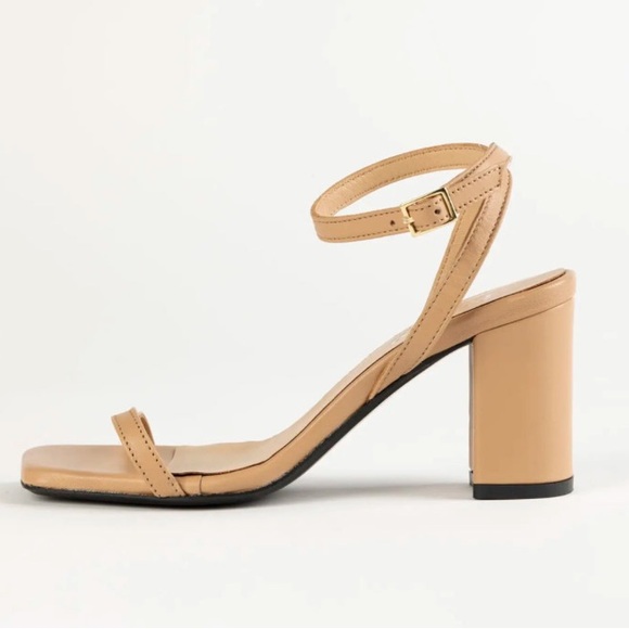 NEVER WORN Venere Heeled Sandal - Picture 2 of 3